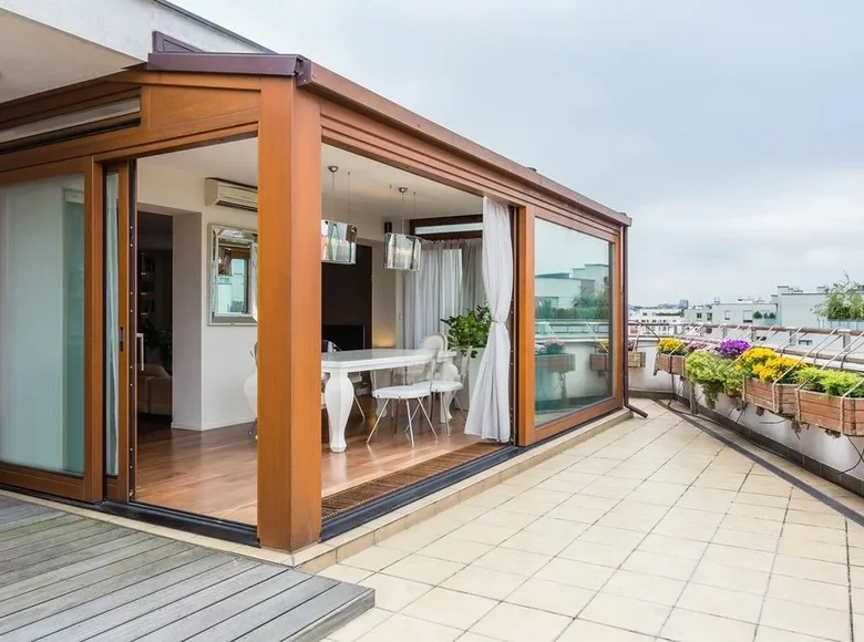 4 room apartment 210 m² in Warsaw, Poland