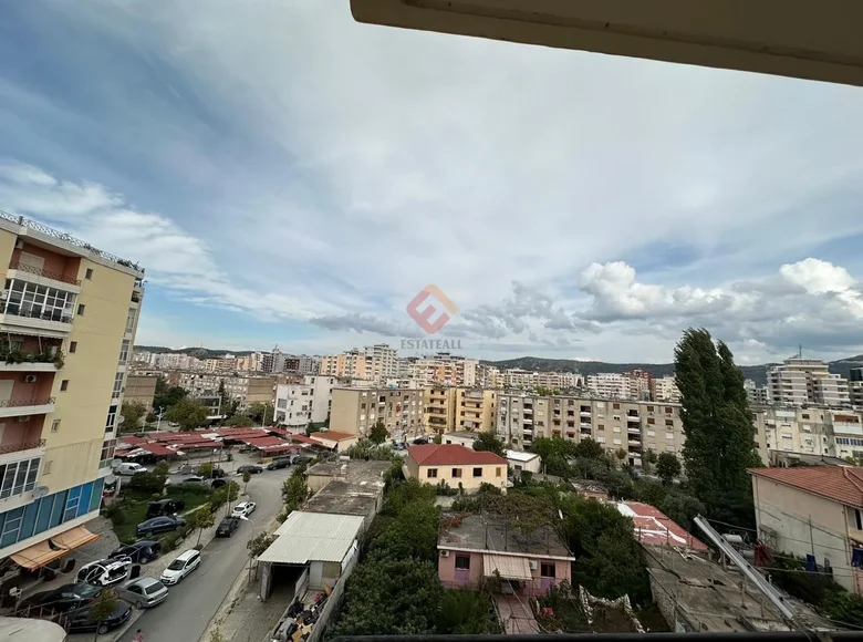 Apartment 120 m² in Bashkia Vlore, Albania
