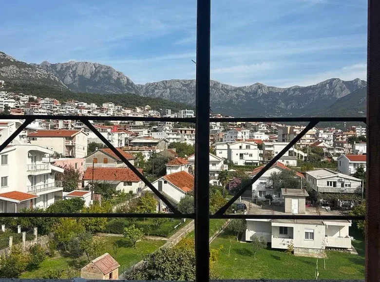 Wohnung 2 Schlafzimmer 60 m² Bar, Montenegro