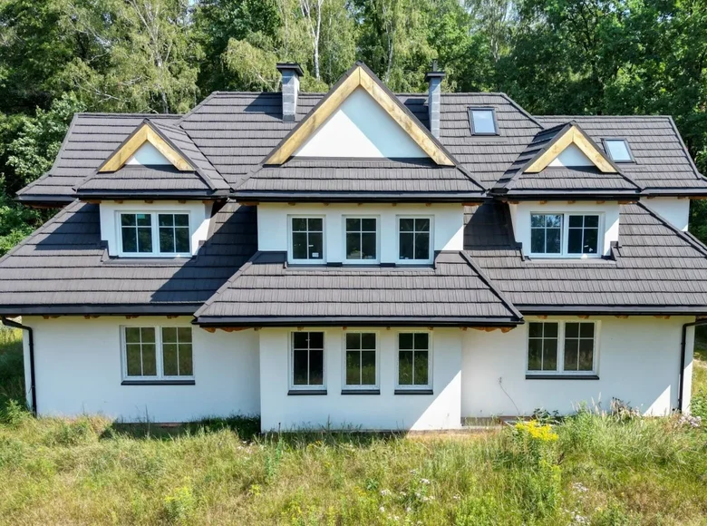 Haus 5 zimmer 447 m² Warschau, Polen