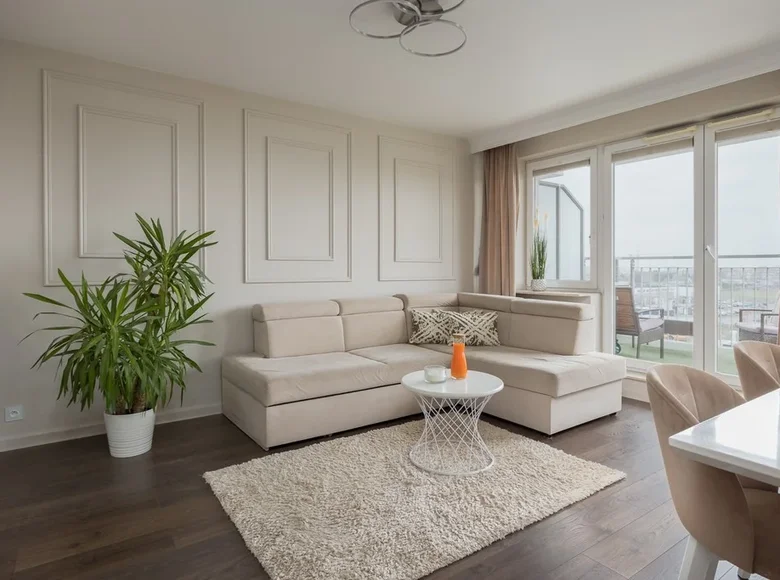 2 room apartment 48 m² in Warsaw, Poland