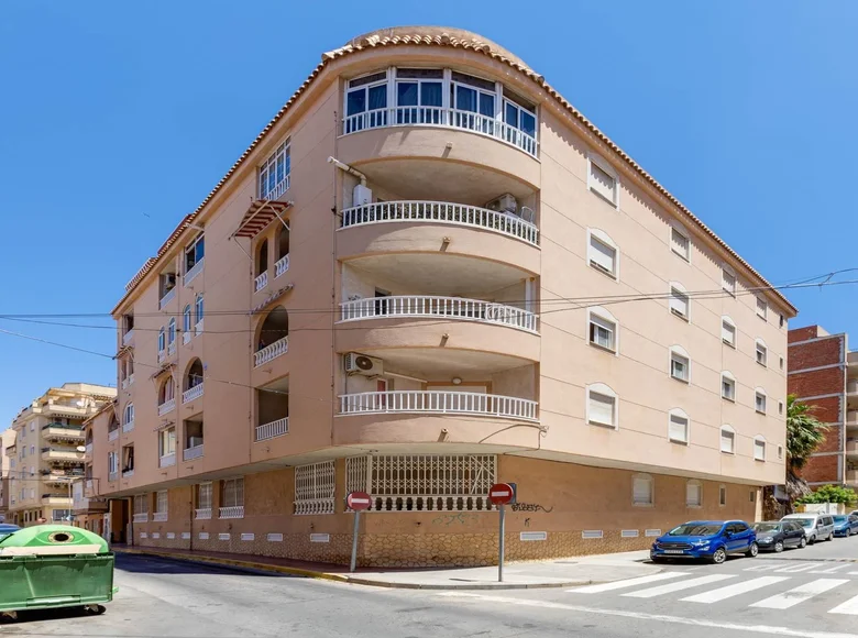 2 bedroom apartment 85 m² Torrevieja, Spain