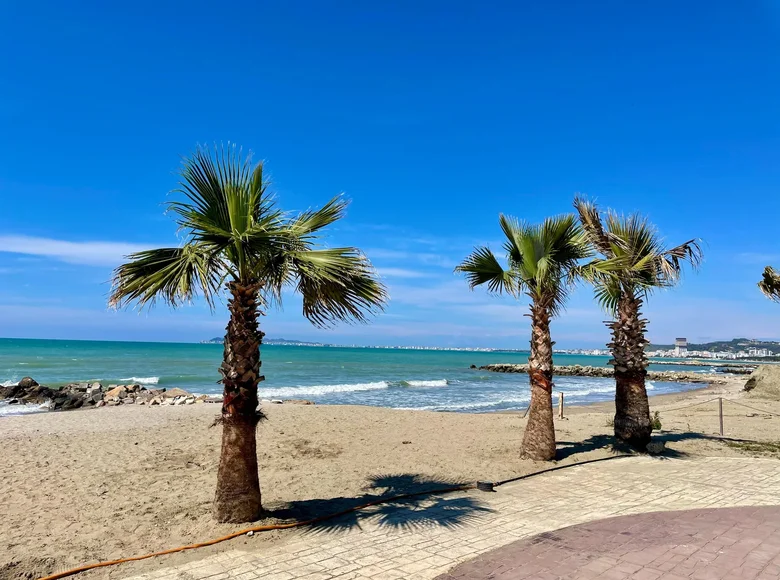 Квартира 1 комната  Golem, Албания