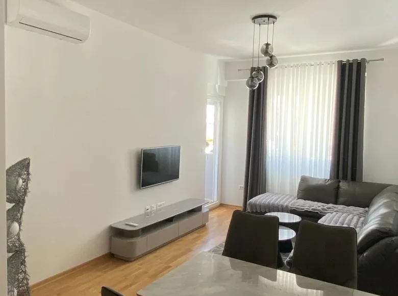 Apartamento 1 habitación 45 m² en Podgorica, Montenegro
