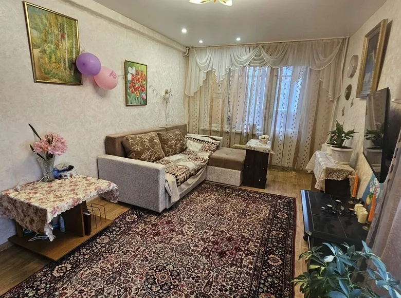 3 room apartment 66 m² Barysaw, Belarus