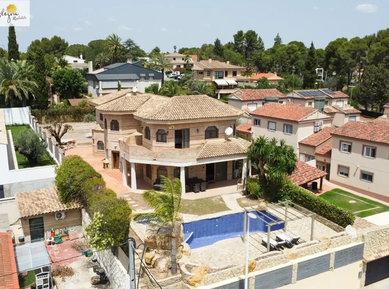 5 bedroom house  Riba roja de Turia, Spain
