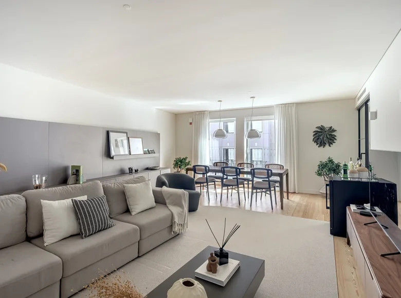 3 bedroom apartment 144 m² Alvalade, Portugal