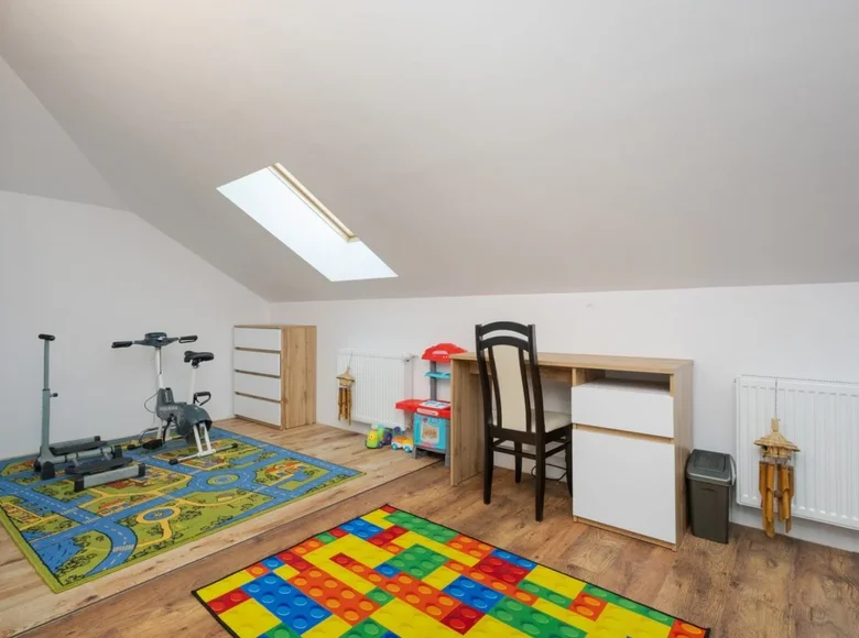 4 bedroom apartment 154 m² Marki, Poland