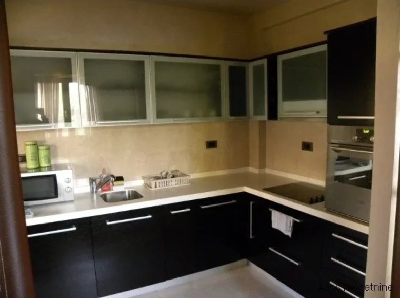 Apartamento 3 habitaciones 130 m² Podgorica, Montenegro