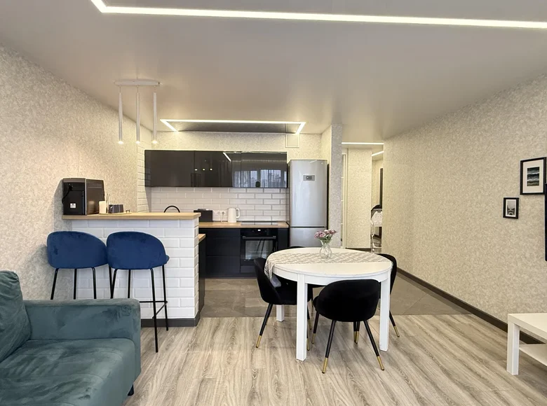 Appartement 3 chambres 72 m² Minsk, Bélarus