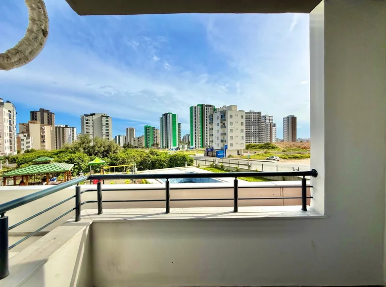 Mieszkanie 2 pokoi 57 m² Mezitli, Turcja