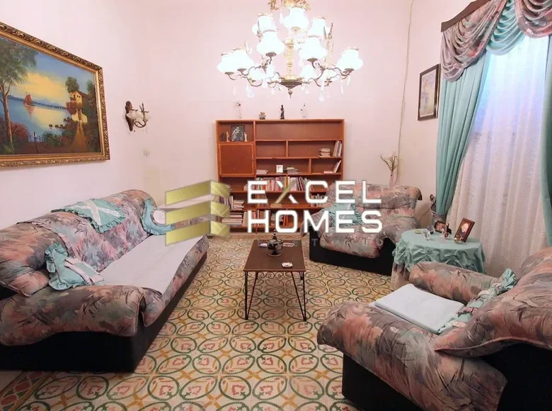 Adosado 4 habitaciones  Mqabba, Malta