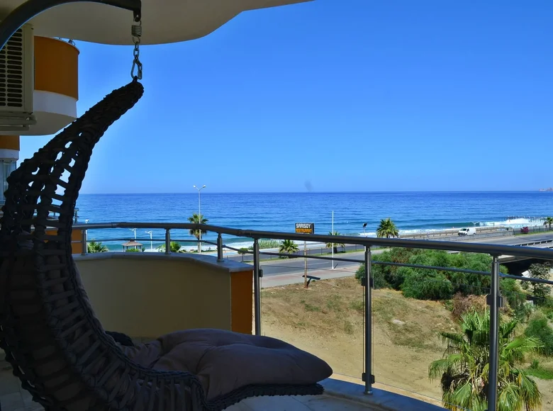 Mieszkanie 3 pokoi  Mahmutlar, Turcja