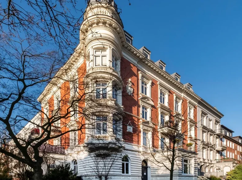 2 room apartment for sale in Hamburg, Germany for € 1,351,879 listing