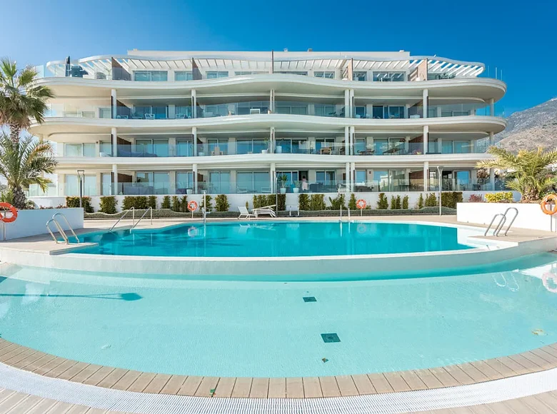 Квартира 4 комнаты 110 м² в Фуэнхироле, Испания