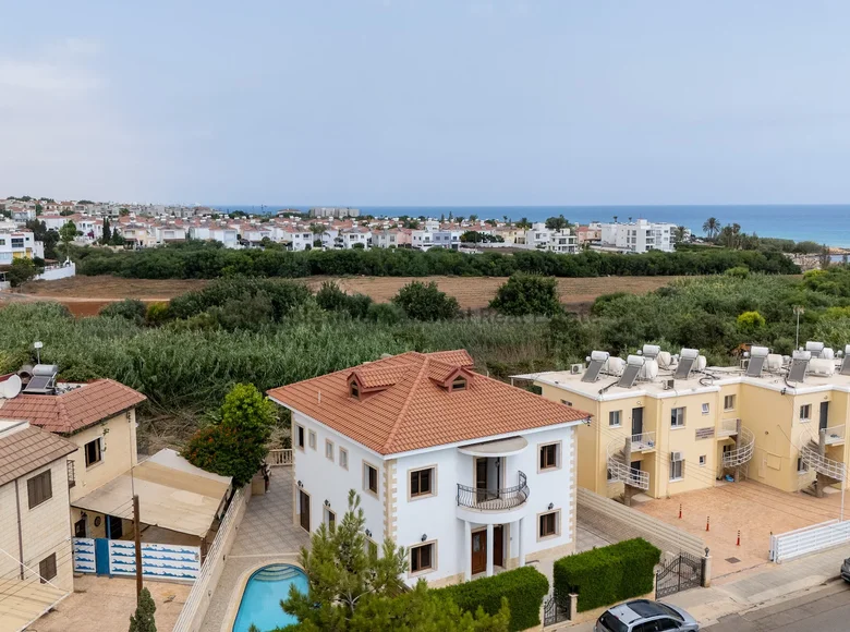 4 bedroom Villa 236 m² Kapparis, Cyprus