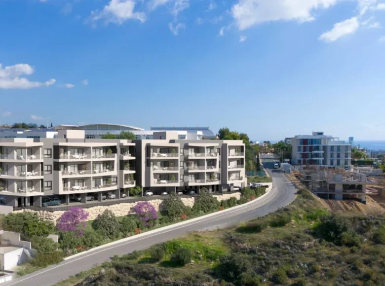 Mieszkanie 2 pokoi 97 m² Demos Agiou Athanasiou, Cypr