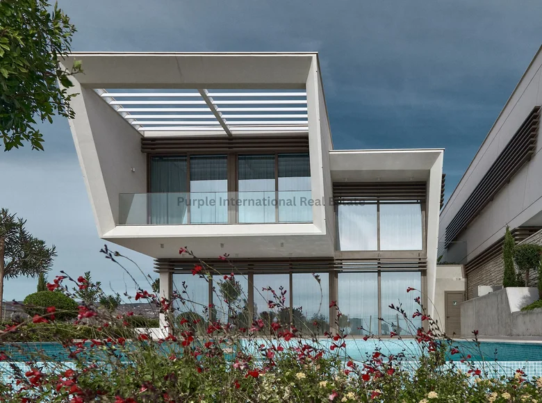 4-Schlafzimmer-Villa 193 m² Mouttagiaka, Zypern