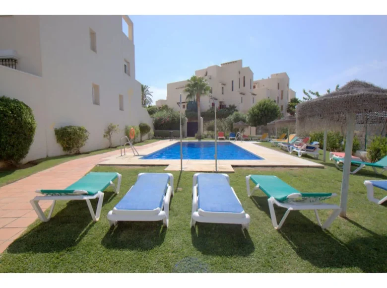 Penthouse 3 pokoi 140 m² Casares, Hiszpania