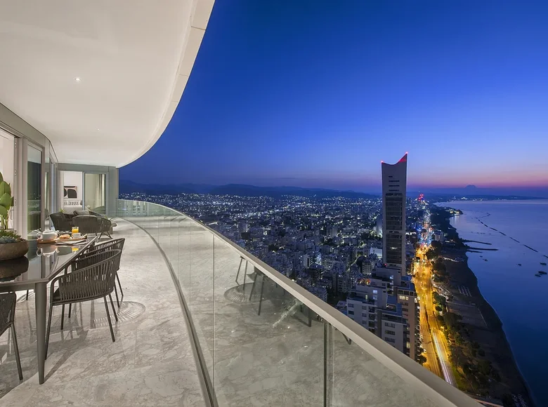 4 bedroom apartment 349 m² Limassol, Cyprus