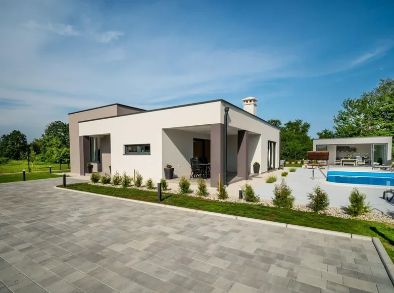 3 bedroom villa 176 m² Rabac, Croatia