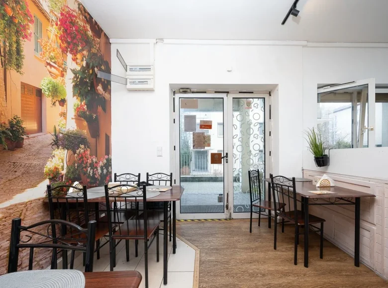 Apartment 68 m² Krakow, Poland