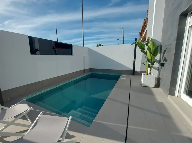Villa de 2 dormitorios 75 m² Torre-Pacheco, Španjolska