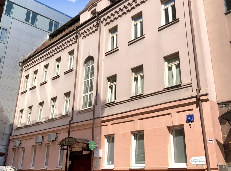 Office 1 685 m² in Moscow, Russia