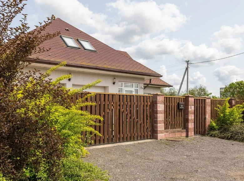 Дом 268 м² Озерцо, Беларусь