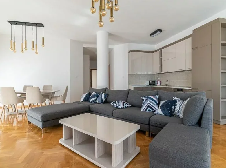 Wohnung 2 Schlafzimmer 130 m² Boreti, Montenegro