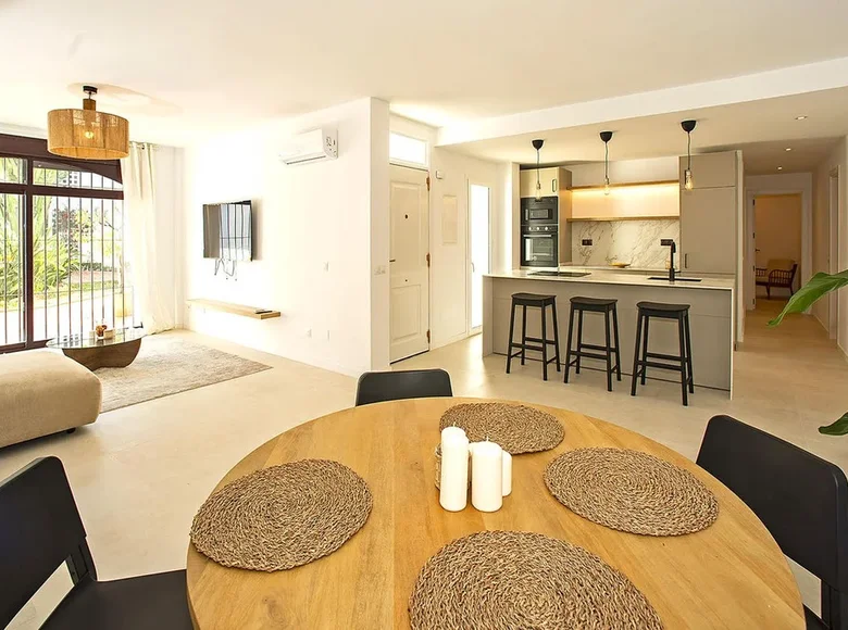 Wohnung 2 Schlafzimmer 108 m² Marbella, Spanien