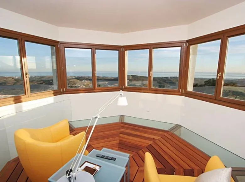 6 bedroom villa 402 m² Benahavis, Spain