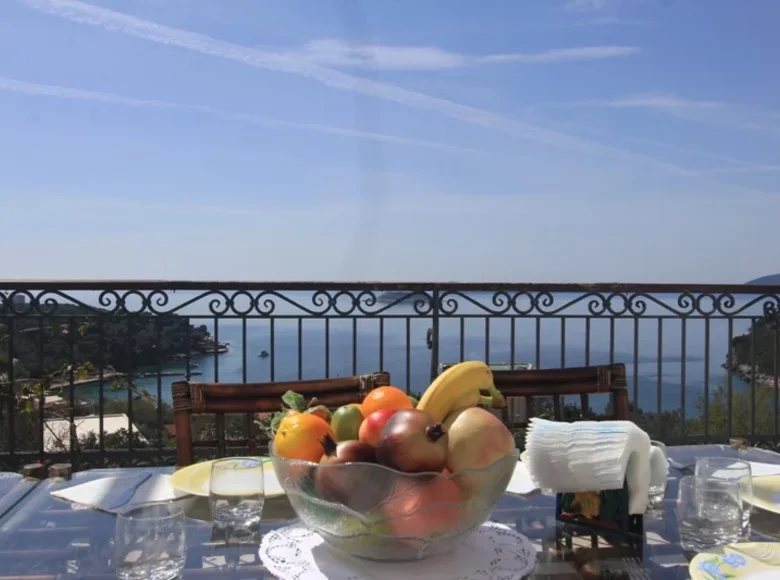 Villa 600 m² Lustica, Monténégro