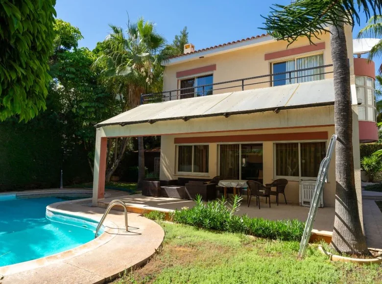 Haus 3 Schlafzimmer 225 m² Limassol, Zypern