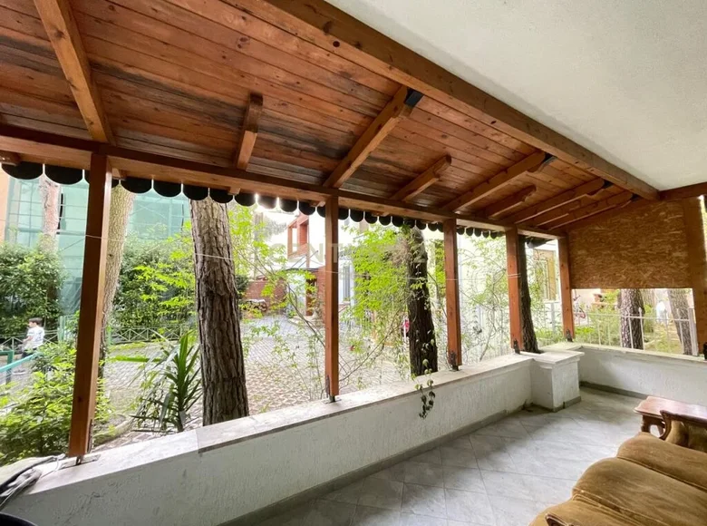 2 bedroom apartment 106 m² Golem, Albania