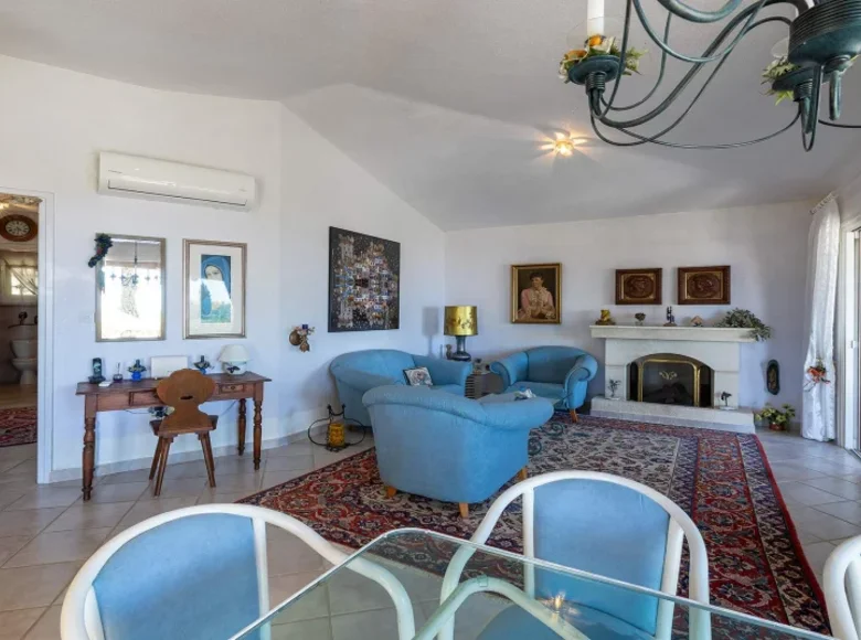 2 bedroom Villa 96 m² Kamares, Cyprus