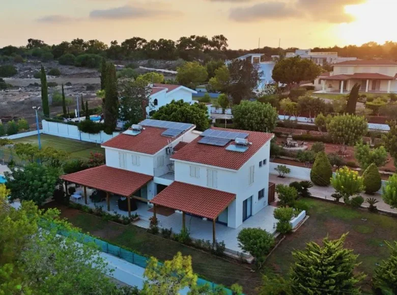 6 bedroom villa 320 m² Ayia Napa, Cyprus