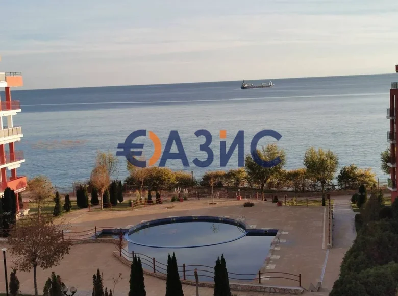 Квартира 2 комнаты 70 м² Святой Влас, Болгария