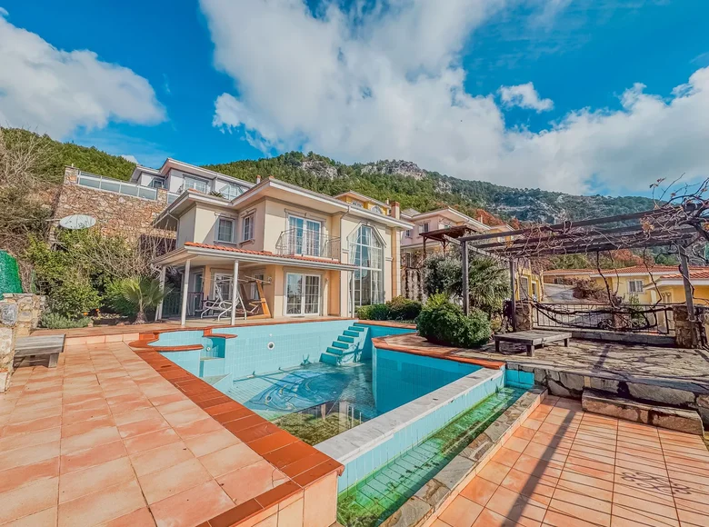 Вилла 5 комнат  Аланья, Турция