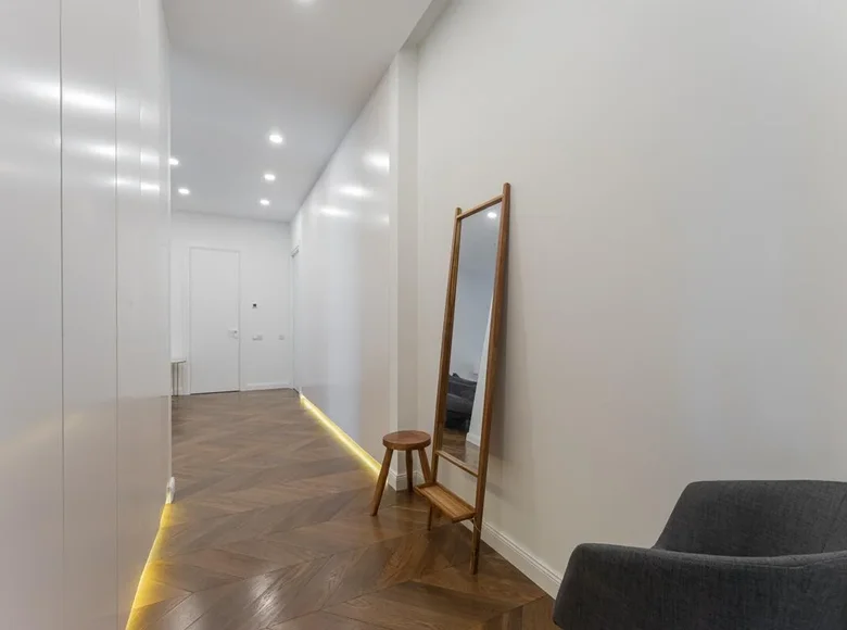 Квартира 2 комнаты 79 м² Минск, Беларусь