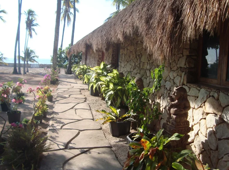 6 bedroom villa 567 m² Rote Ndao, Indonesia