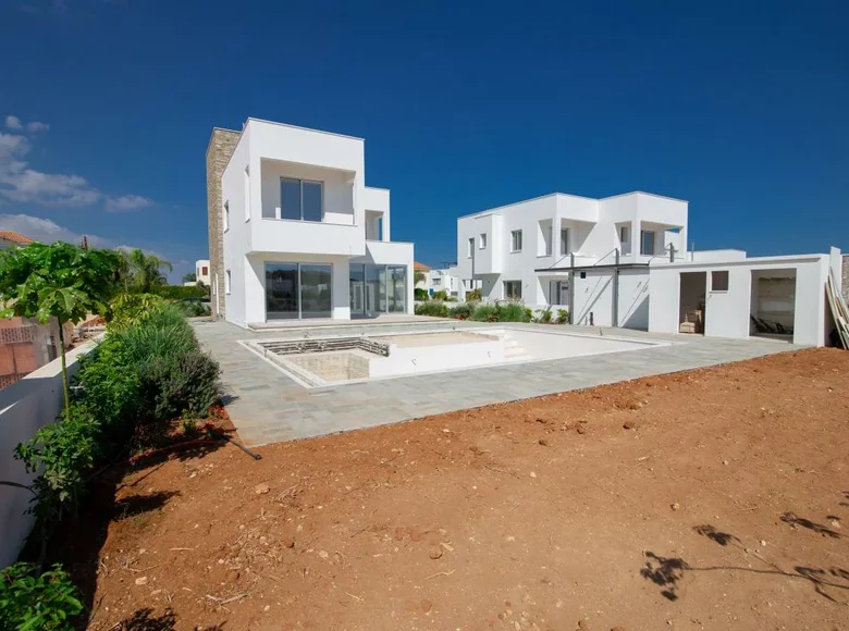 5-Zimmer-Villa 228 m² Paralimni, Zypern