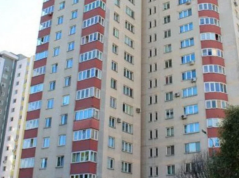 Mieszkanie 2 pokoi 66 m² Mińsk, Białoruś