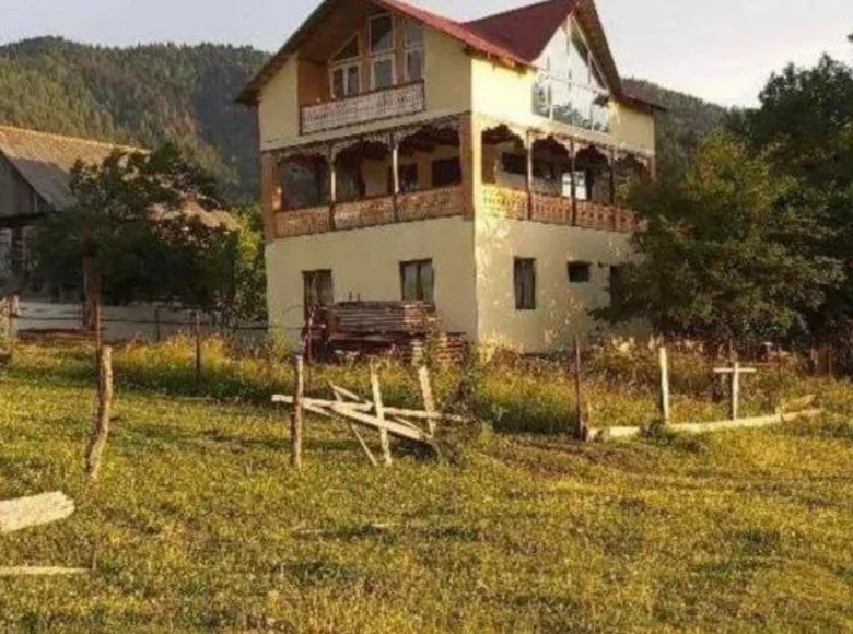 Atterrir 863 m² Mzetamze, Géorgie