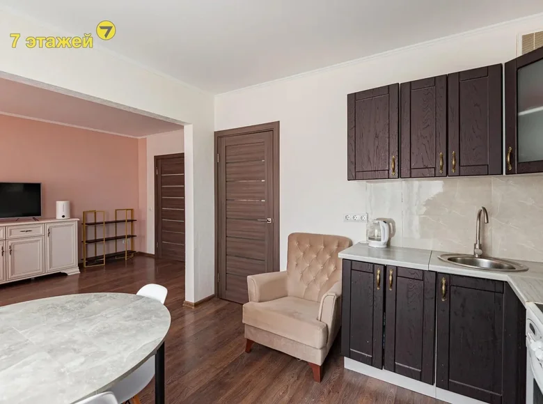 Mieszkanie 2 pokoi 57 m² Kopishche, Białoruś