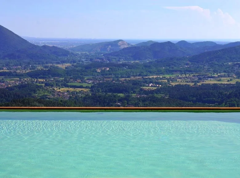 Villa 10 zimmer 950 m² Lucca, Italien