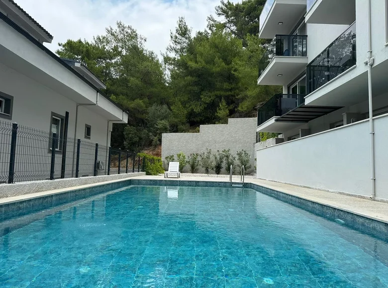 Mieszkanie 2 pokoi 55 m² Fethiye, Turcja