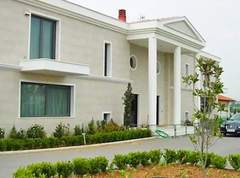 6 bedroom villa 1 300 m² Plagiari, Greece