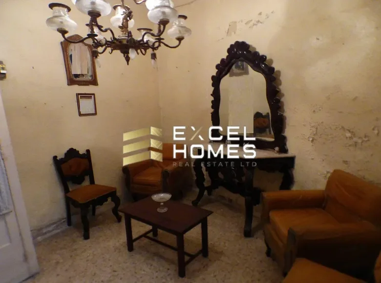3 bedroom townthouse  Qormi, Malta