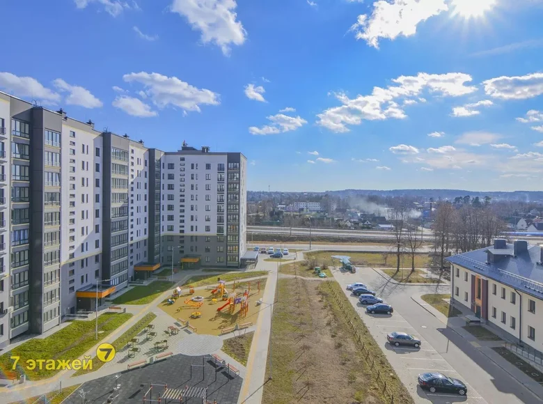 2 room apartment 60 m² Ratamka, Belarus